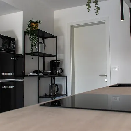 Apartmaji Na Placu Rence Exteriér fotografie
