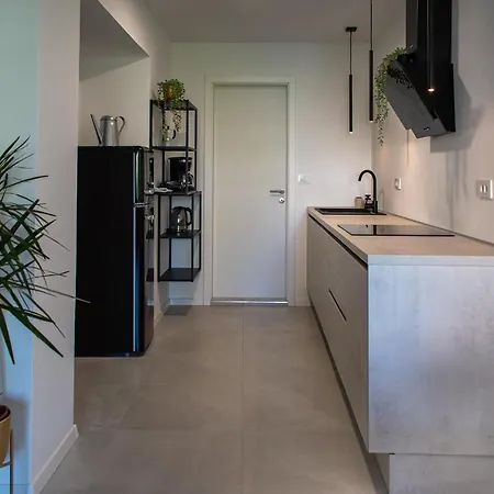 Apartmaji Na Placu Rence Exteriér fotografie