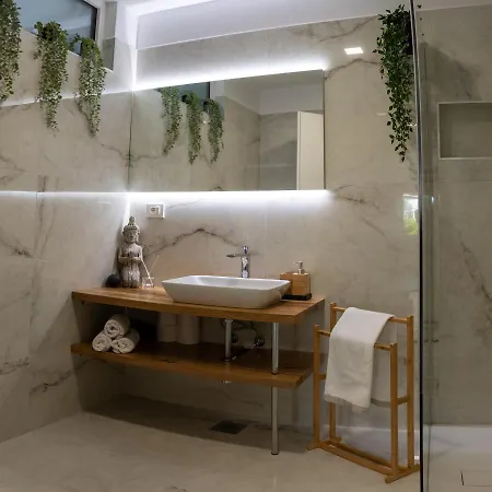 Apartmaji Na Placu Rence Exteriér fotografie